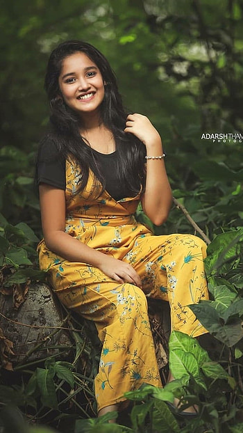 Anikha Surendran, Tollywood, Actress HD phone wallpaper