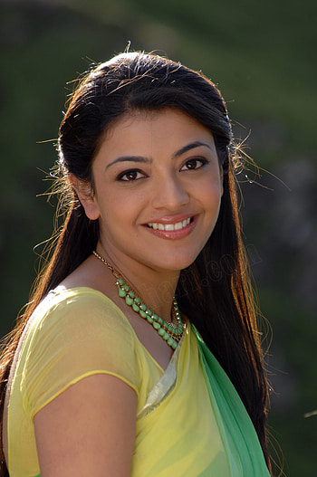 Kajal agarwal, people_in_nature, thupakki HD phone wallpaper
