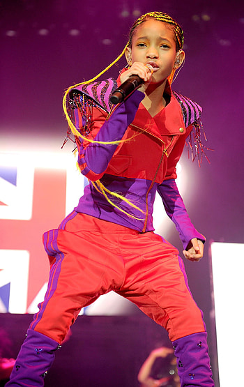 Willow Smith HD phone wallpaper