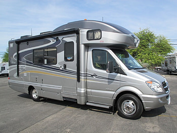 Class C Motorhome, class c, adventure, ride, motorhome HD wallpaper