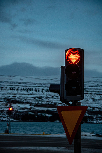 Love, Shine, Light, Heart, Traffic Light, Signal HD phone wallpaper