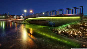 bridge over a frozen pond at night, city, lights, bridge, ice, pond HD wallpaper
