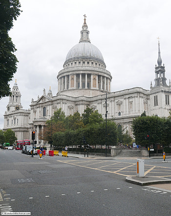 St. Paul's Cathedral, London, Architectural transformation, Historical monument HD phone wallpaper