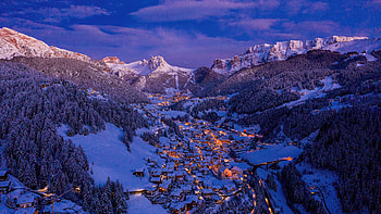 Val Gardena Italy Valley Christamas, italy, world, christmas, nature HD wallpaper