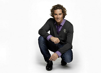 David Bisbal, spanish, white, man, card, singer, male HD wallpaper