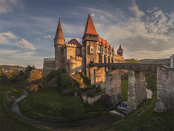 Corvin Castle, Romania HD wallpaper