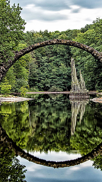 Round Bridge Reflection in the water, water, reflection, round bridge, nature HD phone wallpaper