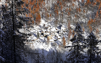 Lombardy Italy, italy, snow, village, lombardy, winter HD wallpaper