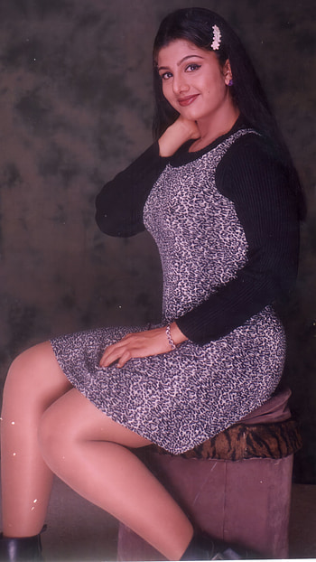 Rambha, tamil actress HD phone wallpaper