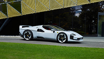 2025 Ferrari SC40, Coupe, Custom, Hybrid, Turbo, V6, car HD wallpaper