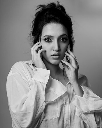 Neha Shetty, head, Kannada actress HD phone wallpaper