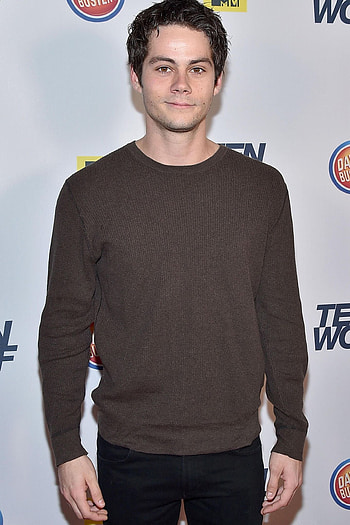 Dylan O'Brien, Dynamic actor, News and updates, Exclusive portraits HD phone wallpaper