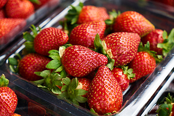 Food, Strawberry, Berries, Ripe, Juicy HD wallpaper