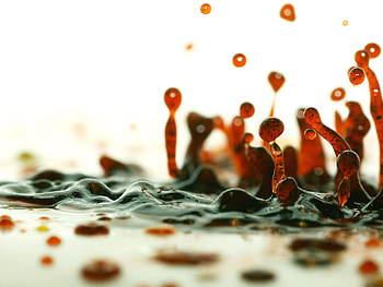 Sweet Drops, drops, coca-cola, reflection, pepsi-cola HD wallpaper