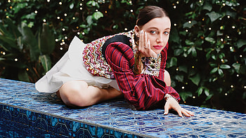 Emma Chamberlain, Peoples influencer, Allure magazine HD wallpaper