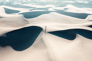Sand, Desert, Miscellanea, Miscellaneous, Human, Person, Loneliness, Alone, Lonely, Traces HD wallpaper