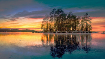 Lake near Tampere, Finland, water, reflections, colors, trees, clouds, sky, sunset HD wallpaper
