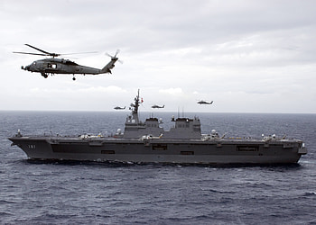 Helicopter Carrier, sea, carrier, asia, japanese navy, hellicopter, hyuga, ocean HD wallpaper