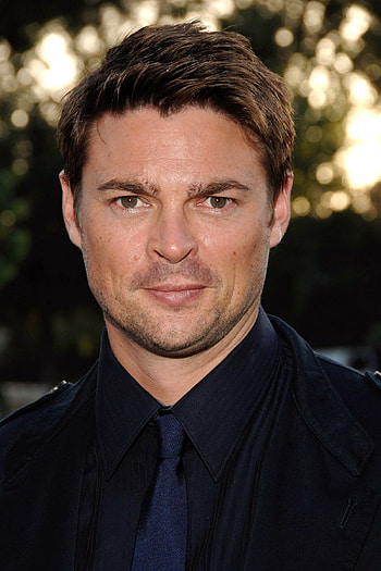 Karl Urban, Profile , Movie database, TMDB HD phone wallpaper