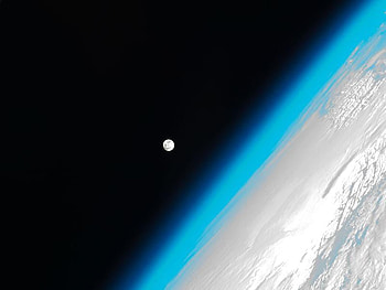 Our Distant Moon..., earths, blue, atmosphere, beautiful HD wallpaper