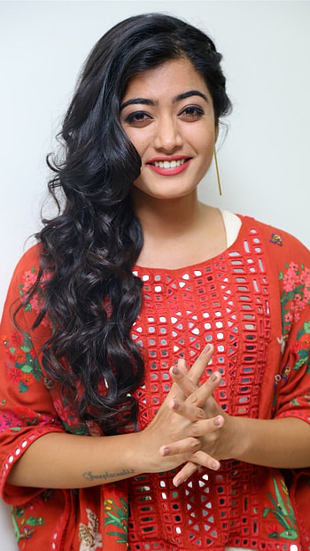Rashmika Mandanna Ki, Red Dress HD phone wallpaper