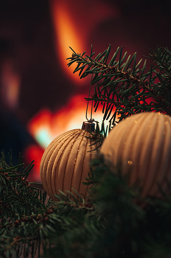 Holidays, New Year, Decorations, Christmas, Holiday, Christmas Tree, Balls HD phone wallpaper