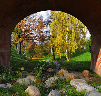Autumn park, fall, landscape, trees, archway, autumn, grass, park, stones HD wallpaper