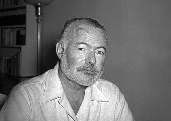 Ernest Hemingway, The darkness and the light, Washington Monthly, Hemingway's writings HD wallpaper