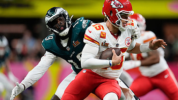 Kansas City Chiefs vs. Philadelphia Eagles, football, NFL, Kansas City Chiefs, Philadelphia Eagles, Patrick Mahomes HD wallpaper