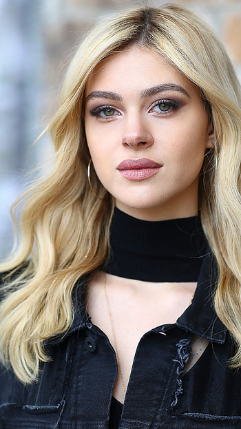 nicola peltz, hollywood actress, model HD phone wallpaper