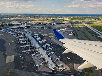 John F. Kennedy International Airport, New location, Minute Suites announcement HD wallpaper