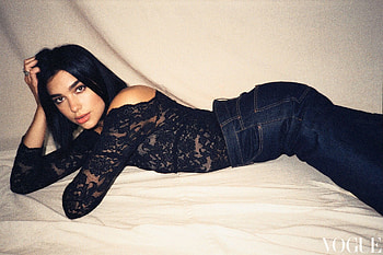 Dua Lipa Vogue UK 2019, dua-lipa, music, celebrities, girls HD wallpaper