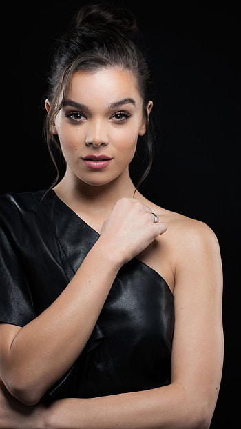 Hailee Steinfeld, , hollywood actress HD phone wallpaper