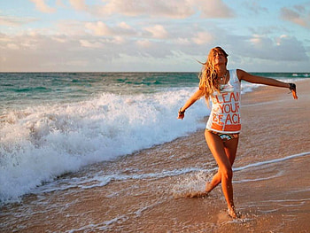 Joy on Beach, lady, , cool, beautiful, beach, on HD wallpaper