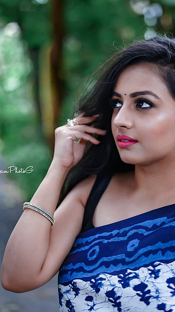 Ranjani Ramesh, mallu aunty, saree lover HD phone wallpaper