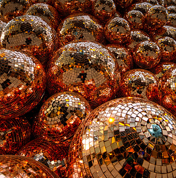 Reflection, Shine, Miscellanea, Miscellaneous, Brilliance, Balls, Decoration, Mirror, Mirrored HD phone wallpaper