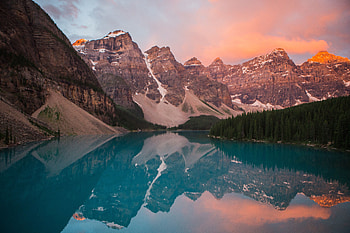 Sunrise, moraine lake, reflections, alberta, canada HD wallpaper
