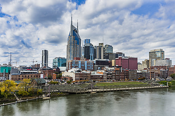 Nashville Skyline, Vie Hair on the Go, Tennessee salon, Hairstyling experts HD wallpaper