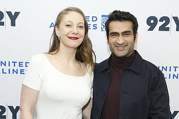 Kumail Nanjiani, Podcast with Emily V. Gordon, Quarantine reflections, Marriage discussions HD wallpaper