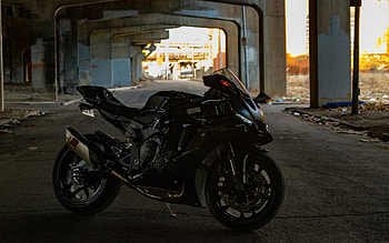 2022, Yamaha YZF-R1, side view, black sportbike, new black YZF-R1, Japanese motorcycles, Yamaha HD wallpaper