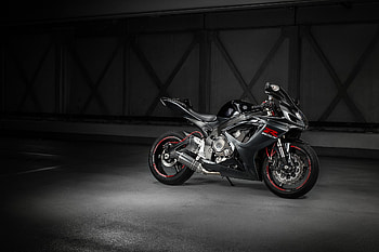 Motorcycles , Suzuki GSX-R 600 HD wallpaper