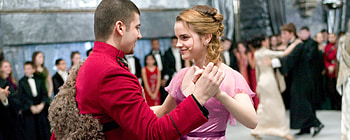 Viktor Krum, International magical cooperation, Hogwarts event, Magical diplomacy HD wallpaper