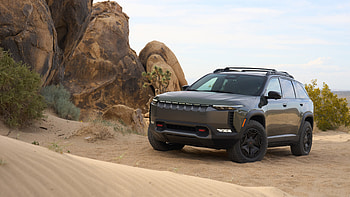 Jeep Wagoneer S — Desert SUV, Vehicle, Sand HD wallpaper