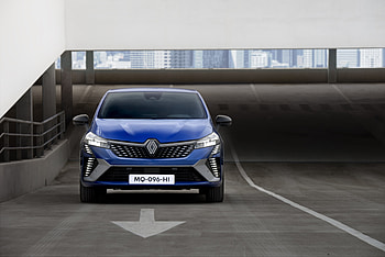 Renault Clio E-TECH Esprit Alpine, vehicle, Renault Clio HD wallpaper