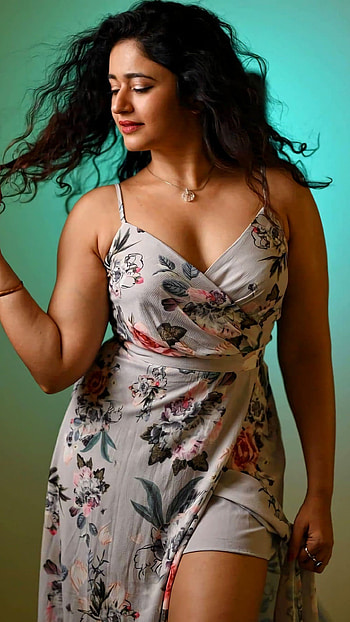 Poonam Bajwa, tamil actress HD phone wallpaper