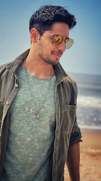 Sidharth Malhotra, Bollywood, Actor HD phone wallpaper