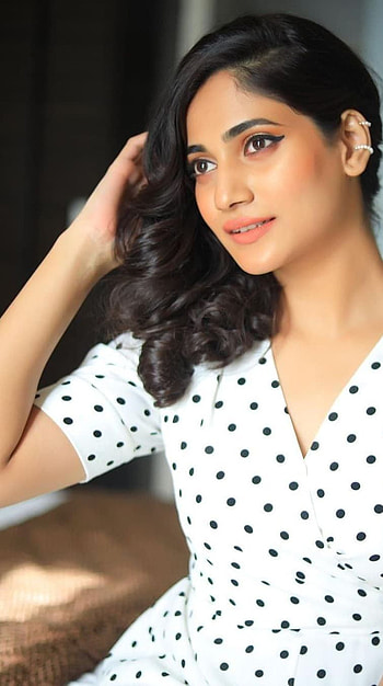 Losliya, telugu actress, model HD phone wallpaper