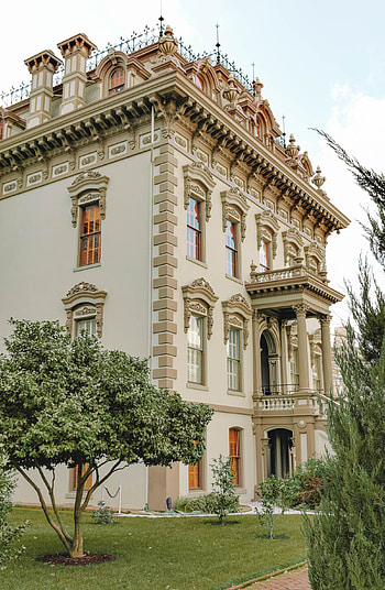 Best things to do in Sacramento, Travel recommendations, Hand luggage essentials, Memorable experiences HD phone wallpaper