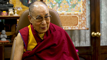 Dalai Lama, Celeb spiritual leader, Peace advocate, Debut album HD wallpaper