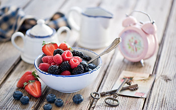 Food, Raspberry, Plate, Spoon, Useful HD wallpaper